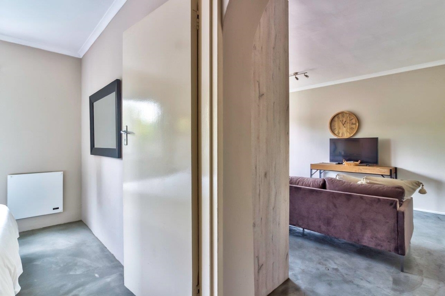 1 Bedroom Property for Sale in Oranjezicht Western Cape